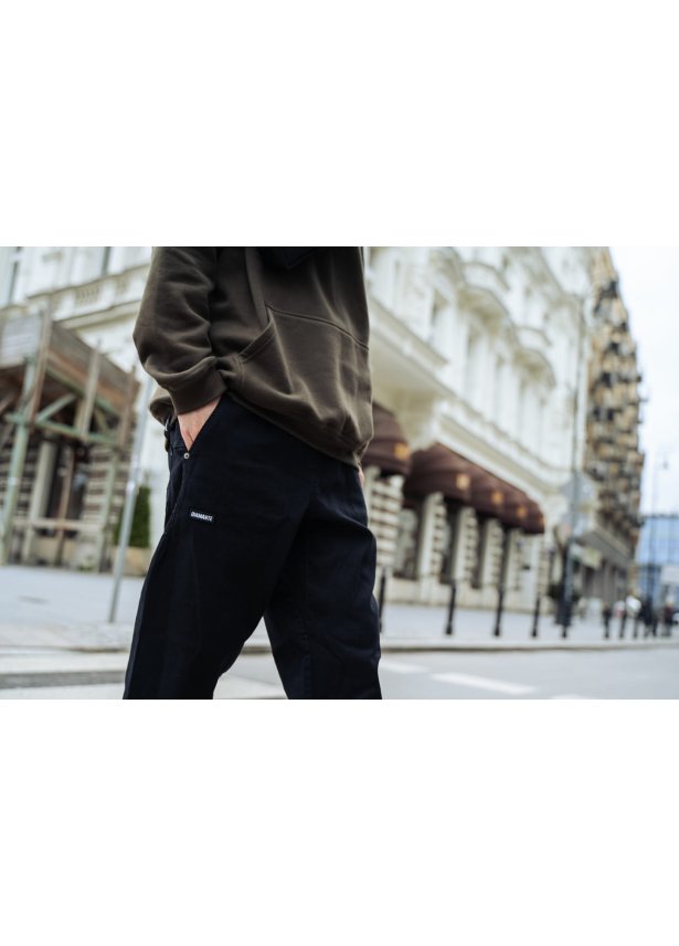 RELAX FIT JOGGER - Czarny Jeans